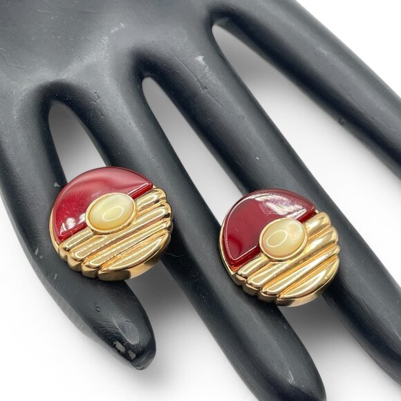 Vintage BUTLER Elevated Pokemon Style Red and Gold Tone Round Post Earrings - Picture 3 of 9